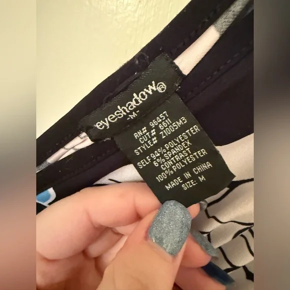 Eyeshadow Floral Midi Dress - Black Blue White Botanical Print - Picture 7 of 7